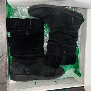 Cougar Black Suede Boots with Knit Cuff